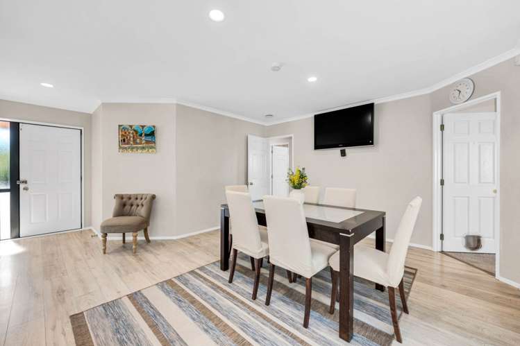 35 Stewart Gibson Place Manurewa_14