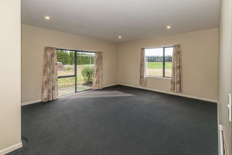 251 School Road West Eyreton_12