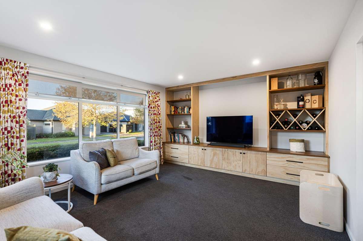 51 Carradale Avenue_2