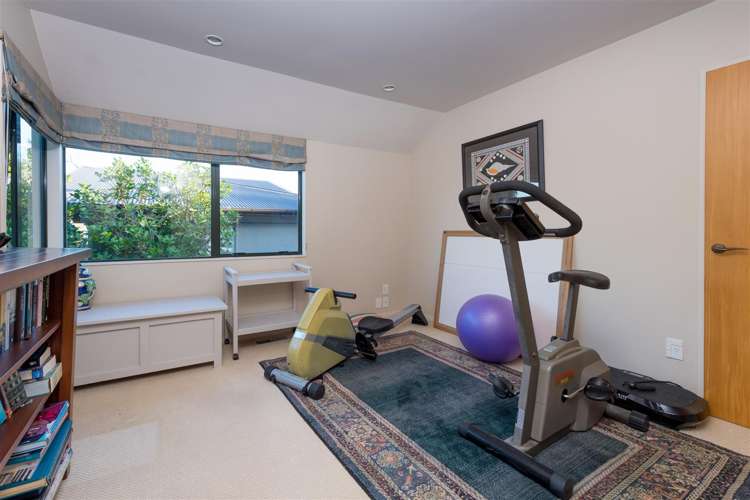 14 Hamana Street Narrow Neck_19