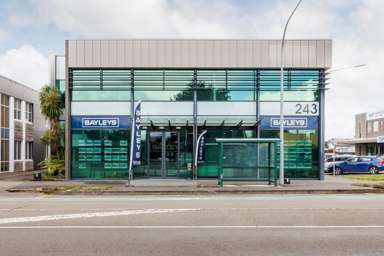 243 Broadway Avenue_2