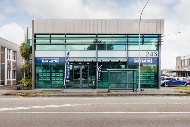 243 Broadway Avenue City Centre_2