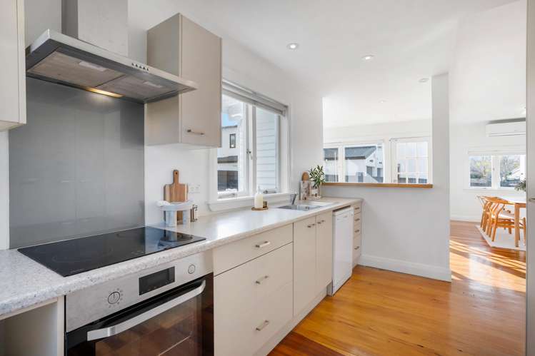 20 Mark Road Mount Albert_4