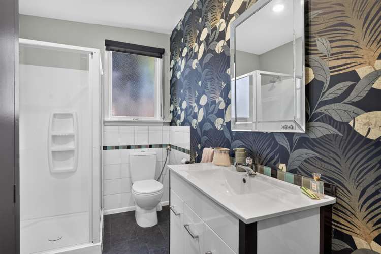 21 Bayview Road Charteris Bay_17