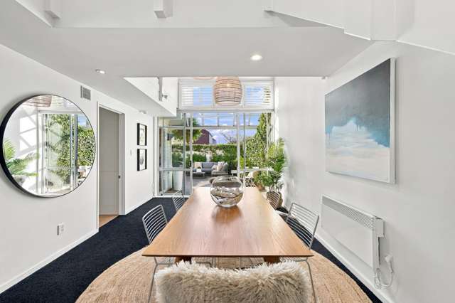 74 Office Road Merivale_2