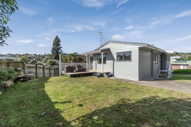 27a Resolution Road Welcome Bay_13