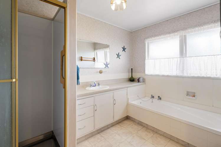 21 Hedge Row Sunnyhills_9