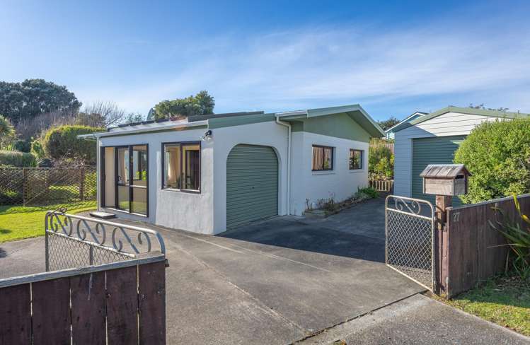 27 Waimea Road Waikanae Beach_20