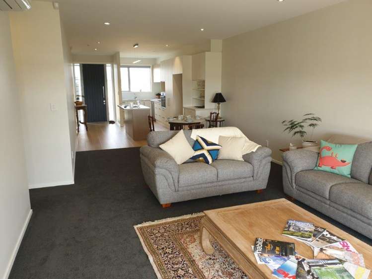 8 Atatu Lane Wigram_8