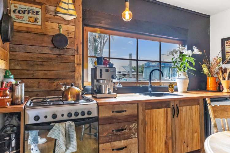 251 Wakanui Beach Road_2