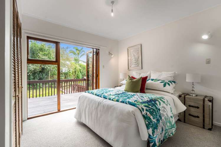7 Kilduff Place Mairangi Bay_11