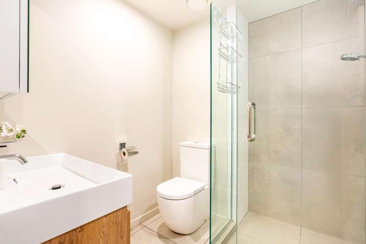 706/212 Willis St Te Aro_8