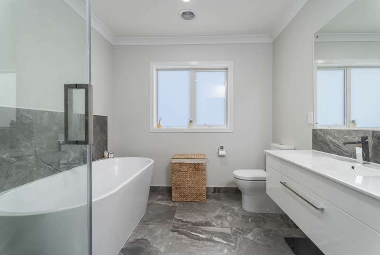 1 Hattersley Grove Churton Park_21