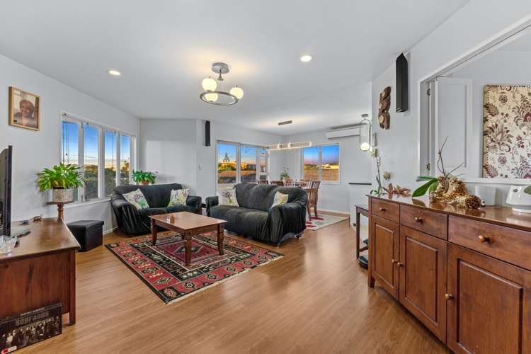 33 Gulf Crest Bucklands Beach_8