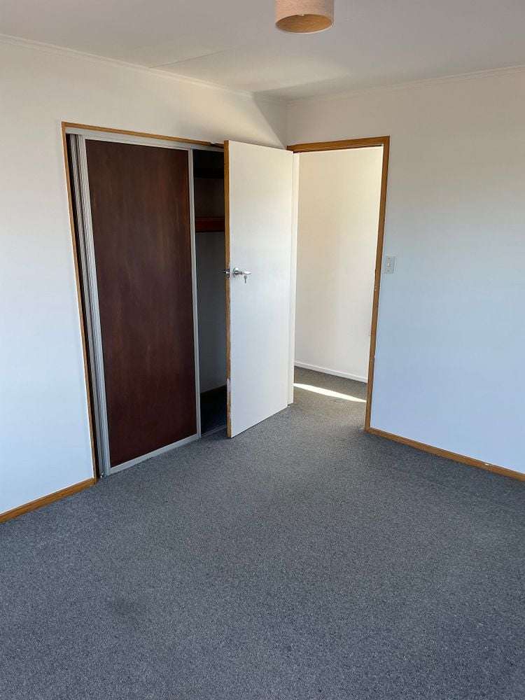 86 Mackworth Street Woolston_12