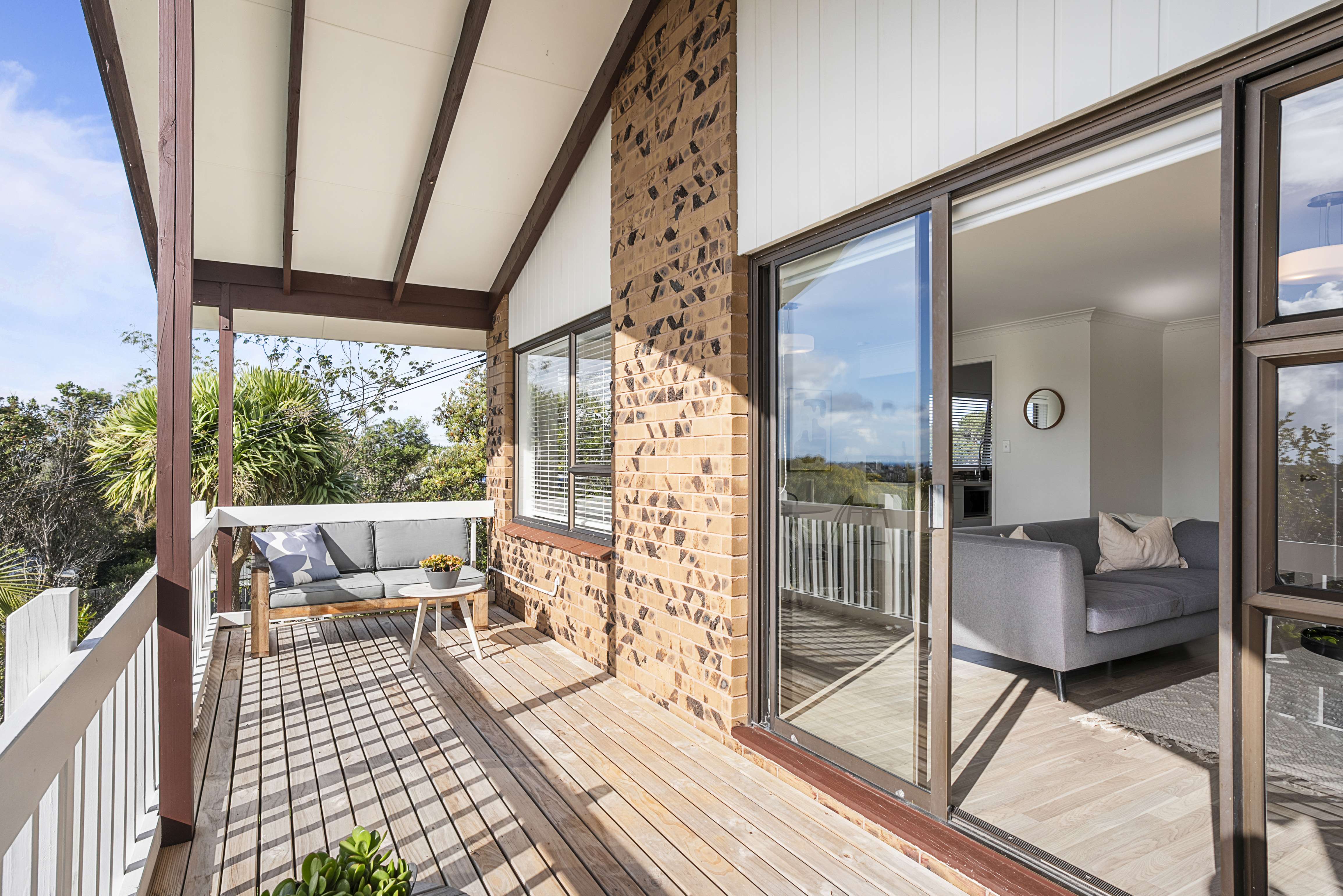 2/131 Mokoia Road Birkenhead North Shore City Houses for Sale