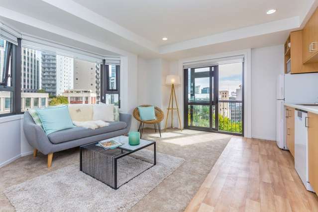 7b/2 Eden Crescent Auckland Central_1