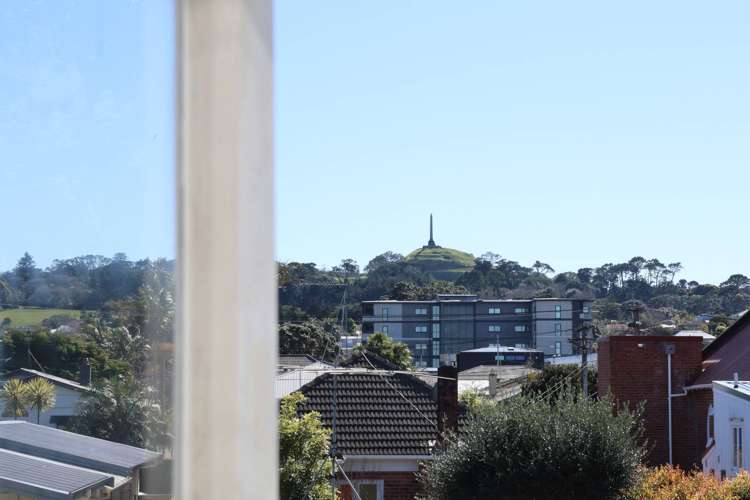 10/360A Onehunga Mall Onehunga_6