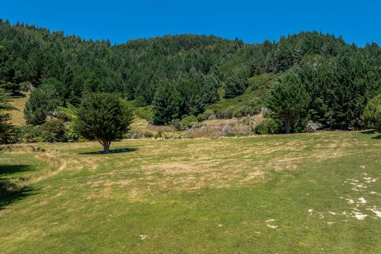 528 Oyster Bay Marlborough Sounds_47