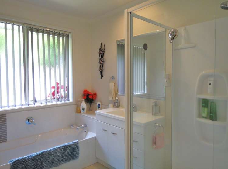 4 Wai Place One Tree Point_12