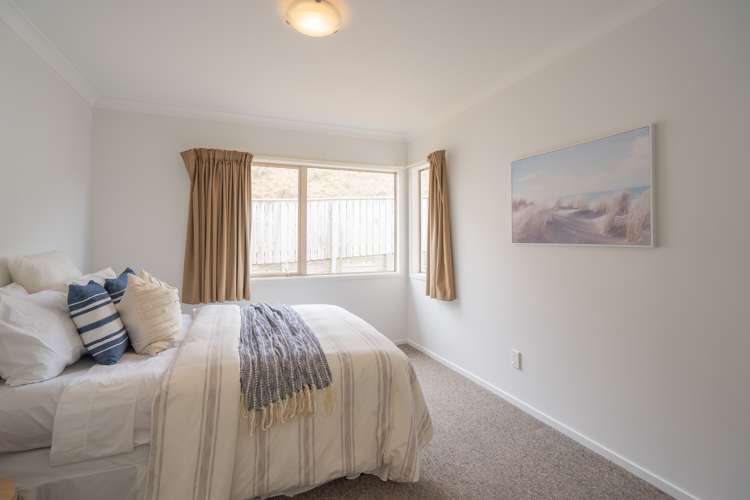 20 Dusky Crescent Aotea_13