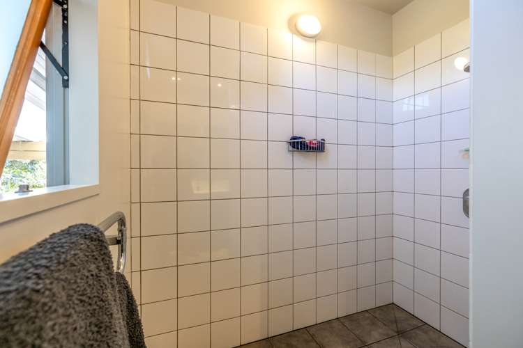 56 Wharf Road Ostend_18