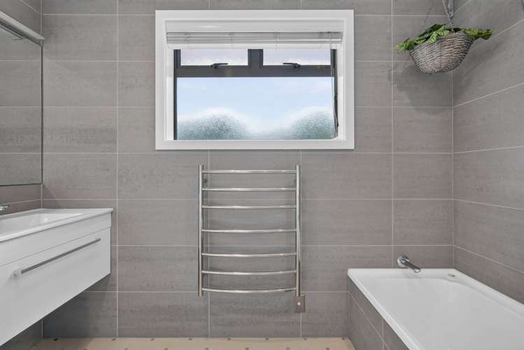 92 Rosario Crescent Red Beach_20