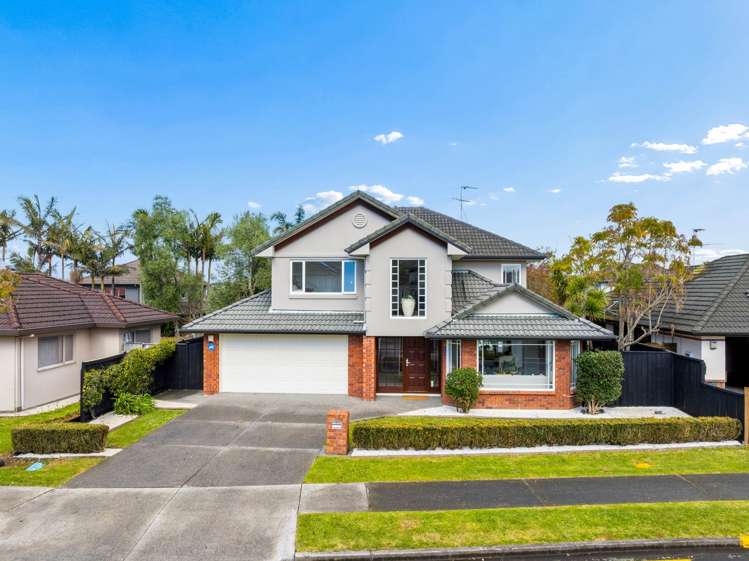 11 Earlshall Drive Flat Bush_16