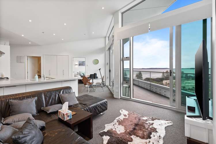 1209/11 Tamariki Avenue Orewa_9