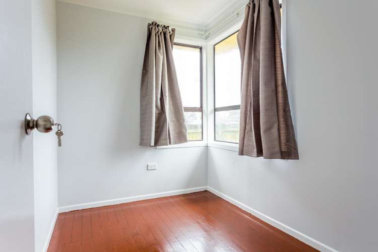5 Blampied Rd Ōtara_9