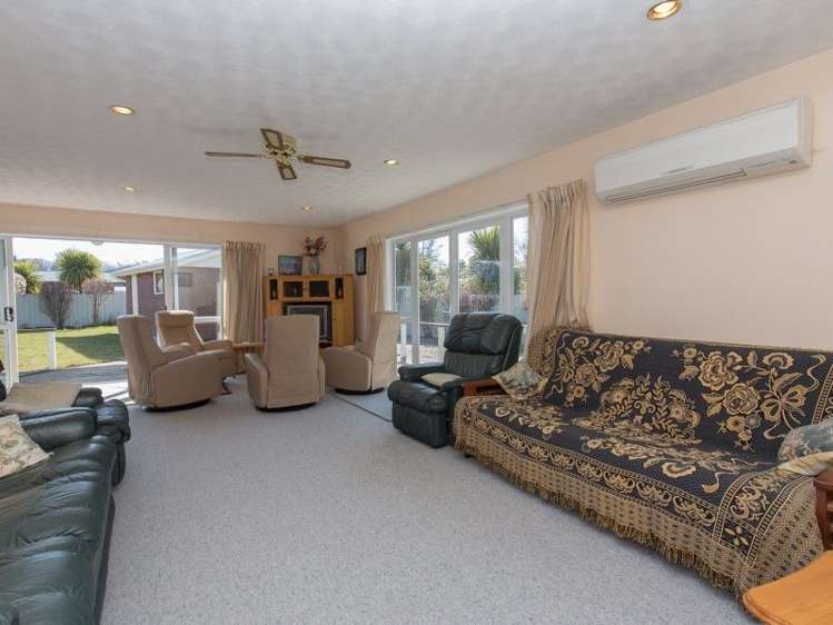 14 Wairau Road Albert Town_6