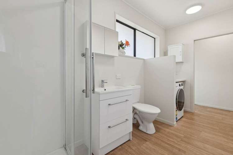 2/1 Manse Road Pahurehure_14