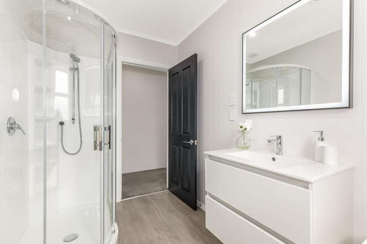 72 Hyde Street Wainuiomata_15