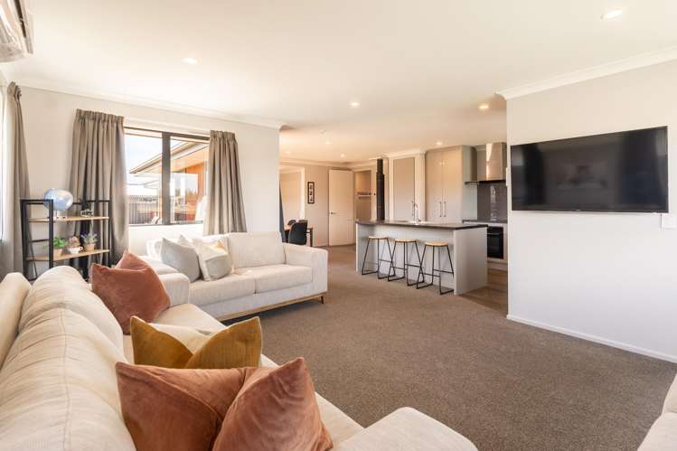 27 Lakeland Avenue Twizel_1