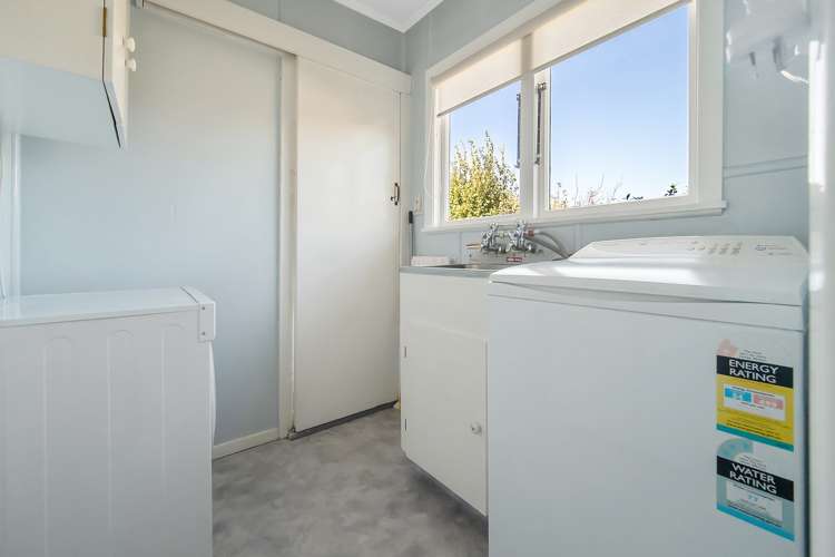 28 Dickens Street Stoke_15