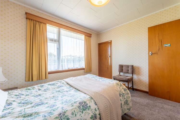 20 Sherratt Street West End_22