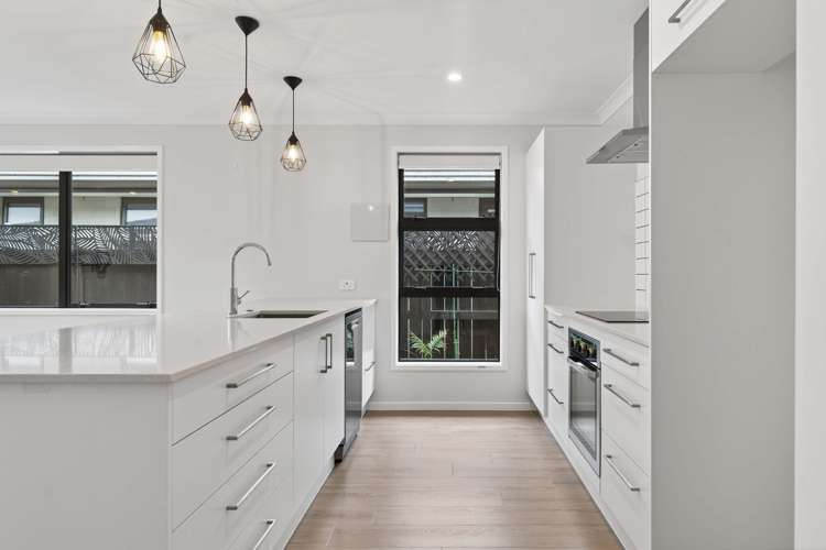 51 Hills View Drive Papamoa_3