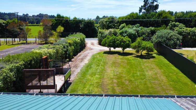 372 Abel Tasman Drive_2