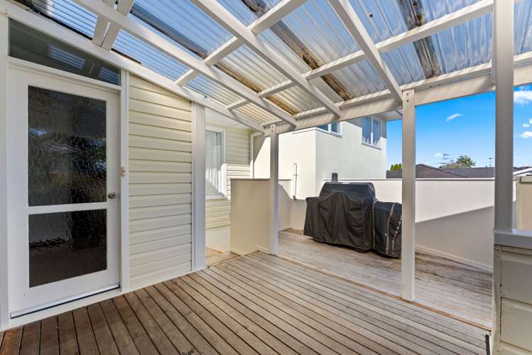 1/296 Wairau Road Glenfield_19