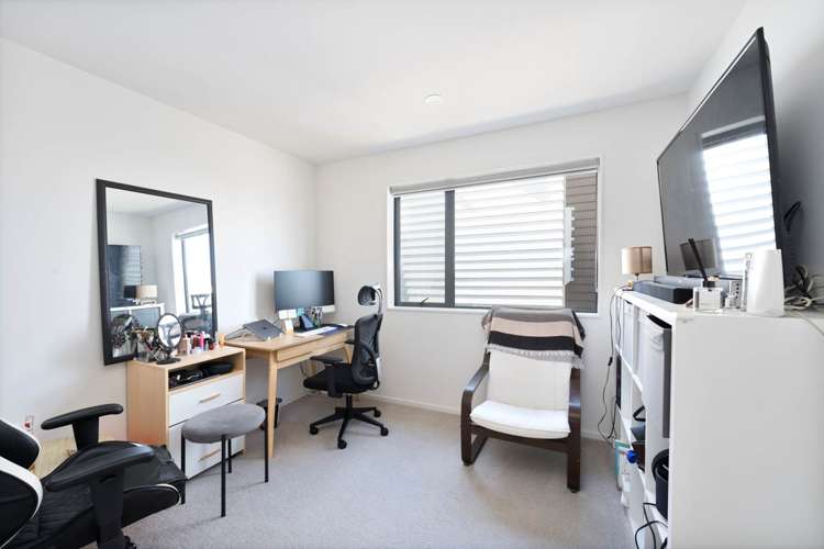 16 Hiki Street Hobsonville_14