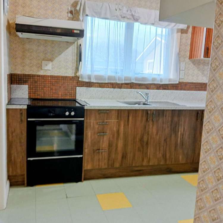 8 Greenock Place Awapuni_4