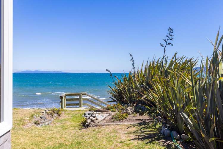 24 Newry Road Raumati Beach_31