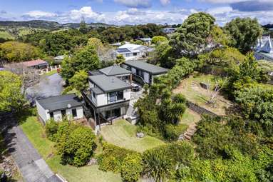 17 Kowhai Park Road_1