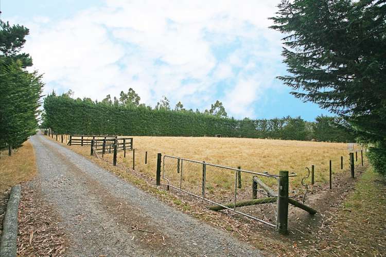 302 Two Chain Road Burnham_17