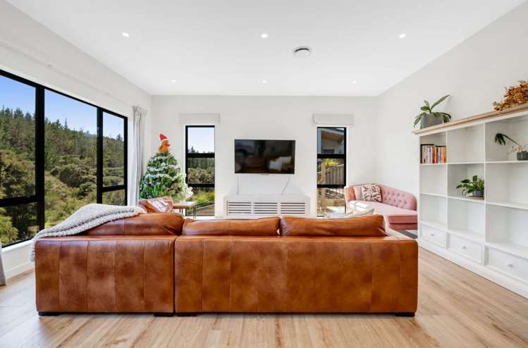 63 Pacific Heights Road Orewa_17