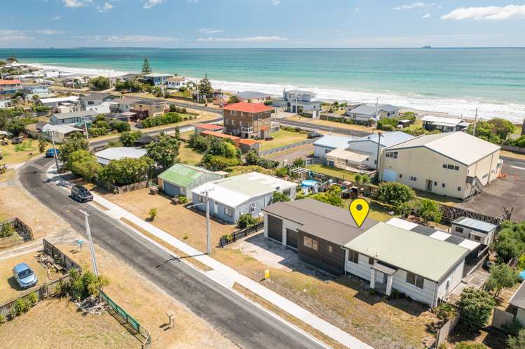 7 Costello Crescent Pukehina_31