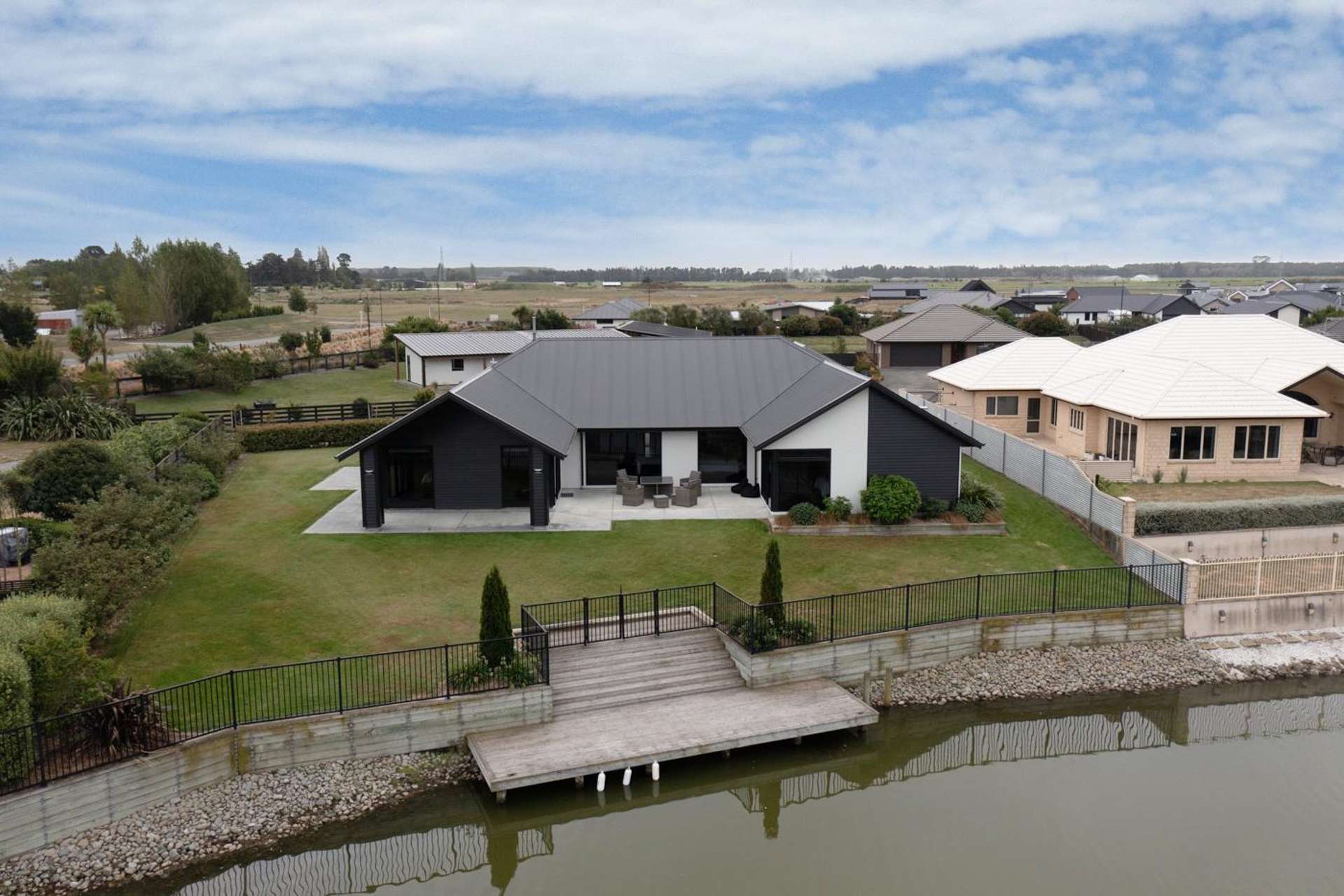 13 Trent Place Huntingdon_0