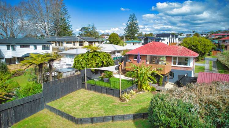 26 Lowtherhurst Road Massey_20