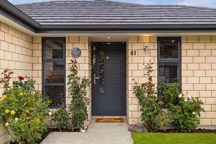 81 Risinghurst Terrace Lower Shotover_24