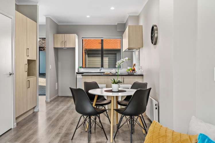 13 Kerewhenua Crescent Hobsonville_17